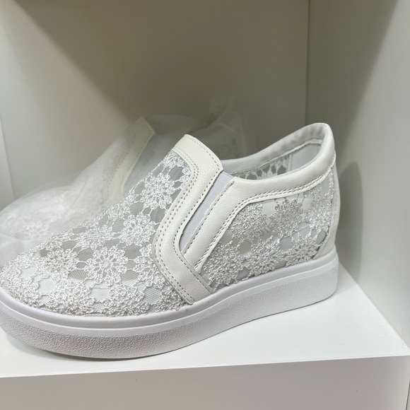 Womens Girl Lace Slip On Platform Pumps Shoes Hidden Wedge Heel Sneakers EUR 36 - Picture 2 of 6